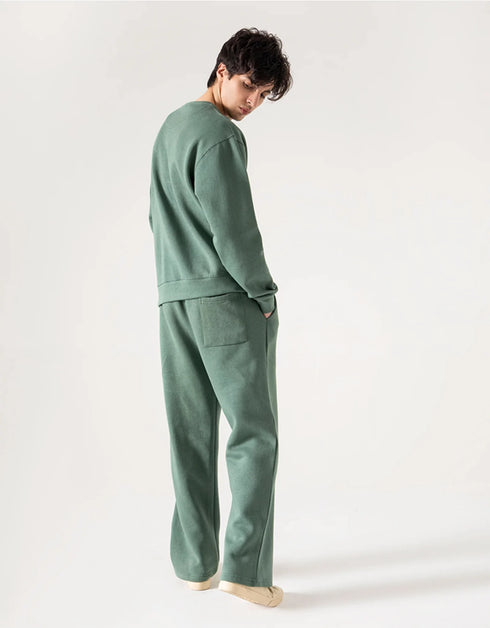 BASIC FLEECE SWEATSHIRT